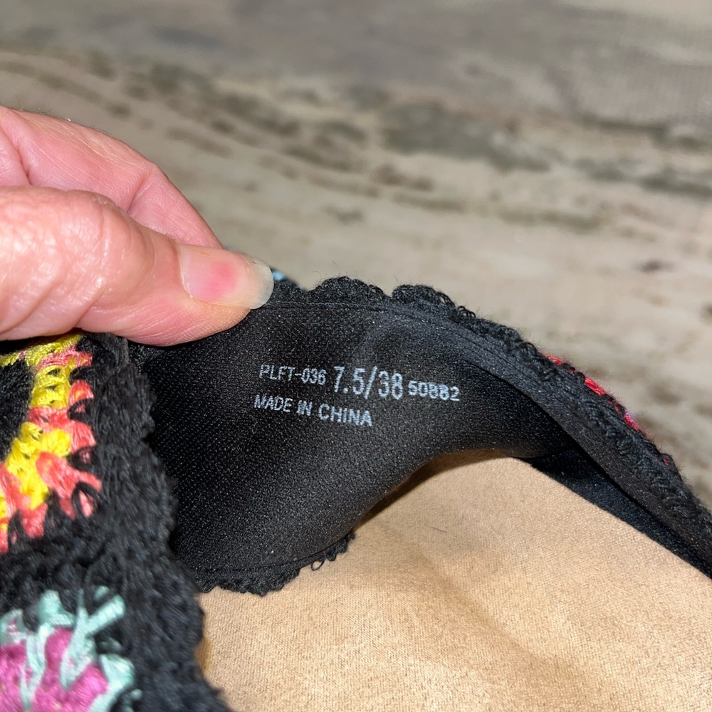Dirty Laundry Black Crochet Platform Slide Sandals with Multicolor Accents - Picture 6 of 7